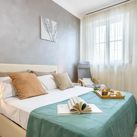 Sage&rosemary - With Garden By Pleiades Piza